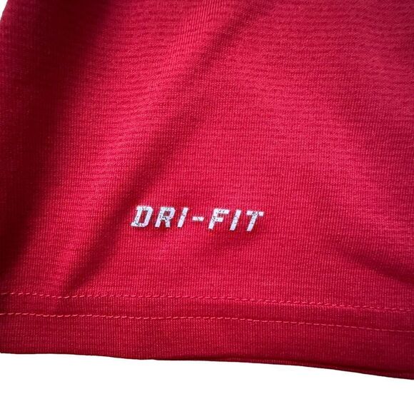 Nike ~ Set of 2 ~ Red Drifit Pullover Shirts ~ size Medium - Picture 6 of 16